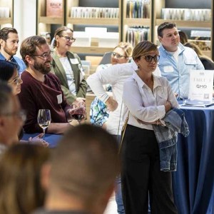 crowd-listening-to-panel-2
