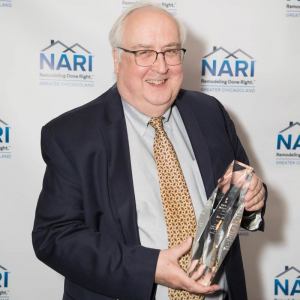 Jim-posing-with-Bergere-Award-close-up2